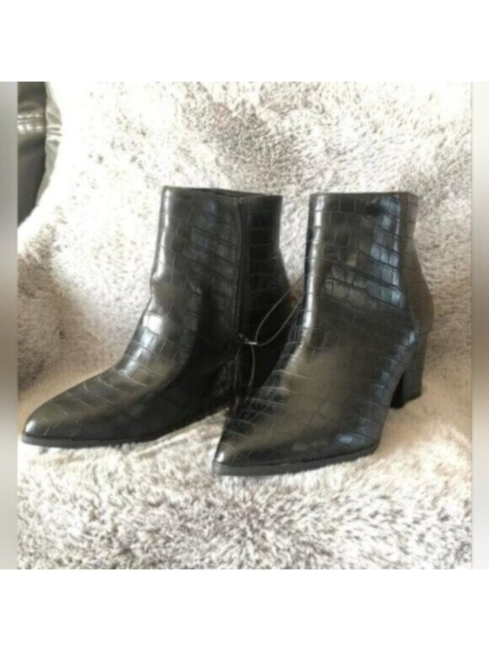 Black Faux Leather Gator Print Ankle Boots Size 8
